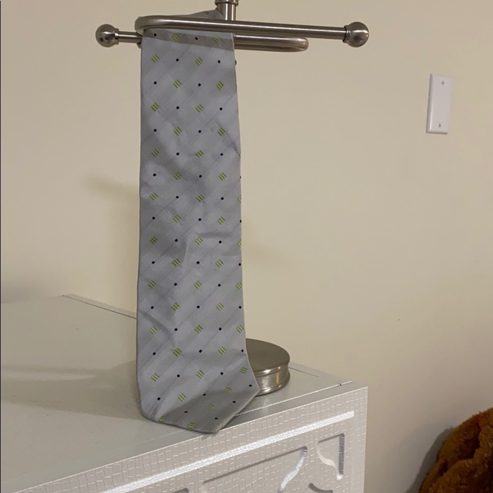 Bundle 2💚 for$18 Lario Made in Italy mens necktie